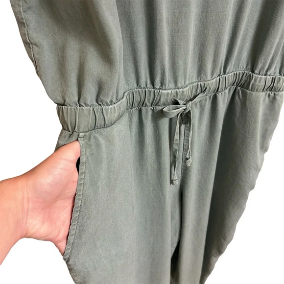 Anthropologie Cloth & Stone Juliana Jumper Sage Green Cropped Jumpsuit Womens Lg - Picture 5 of 16